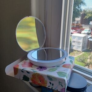 POP LED Compact Mirror, Floral